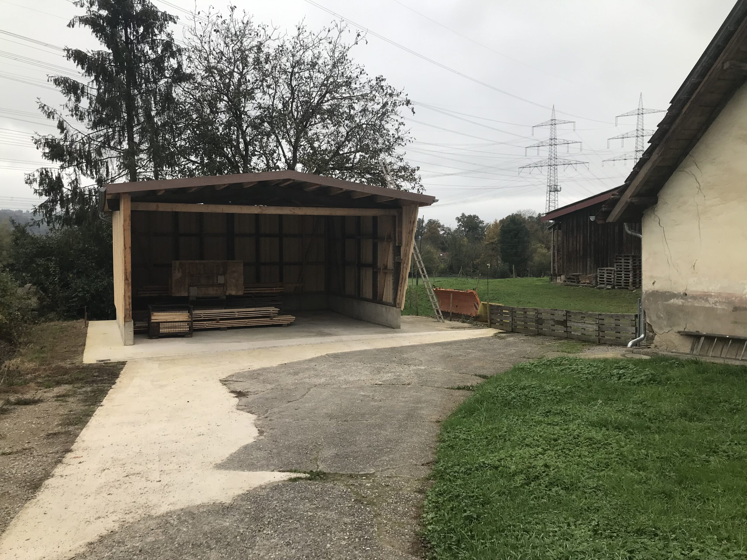 Errichtung eines neuen Unterstands